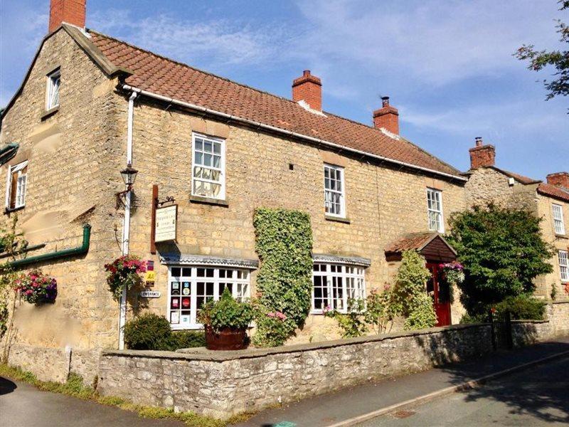 Plumpton Court Hotel Nawton Екстериор снимка